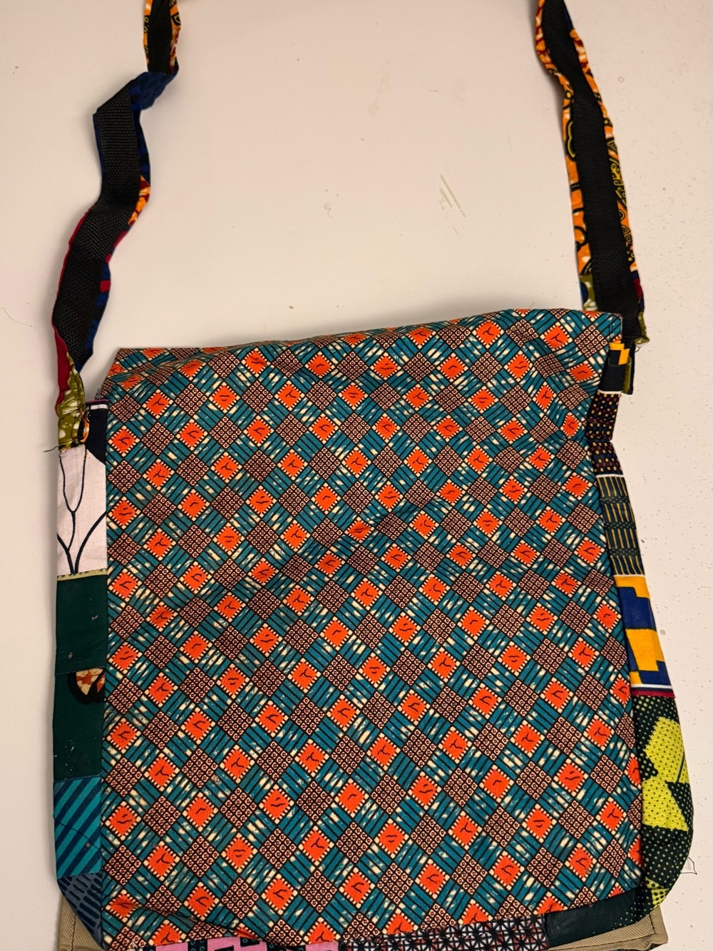 Colorful Geometric Crossbody Bag - Multicolor